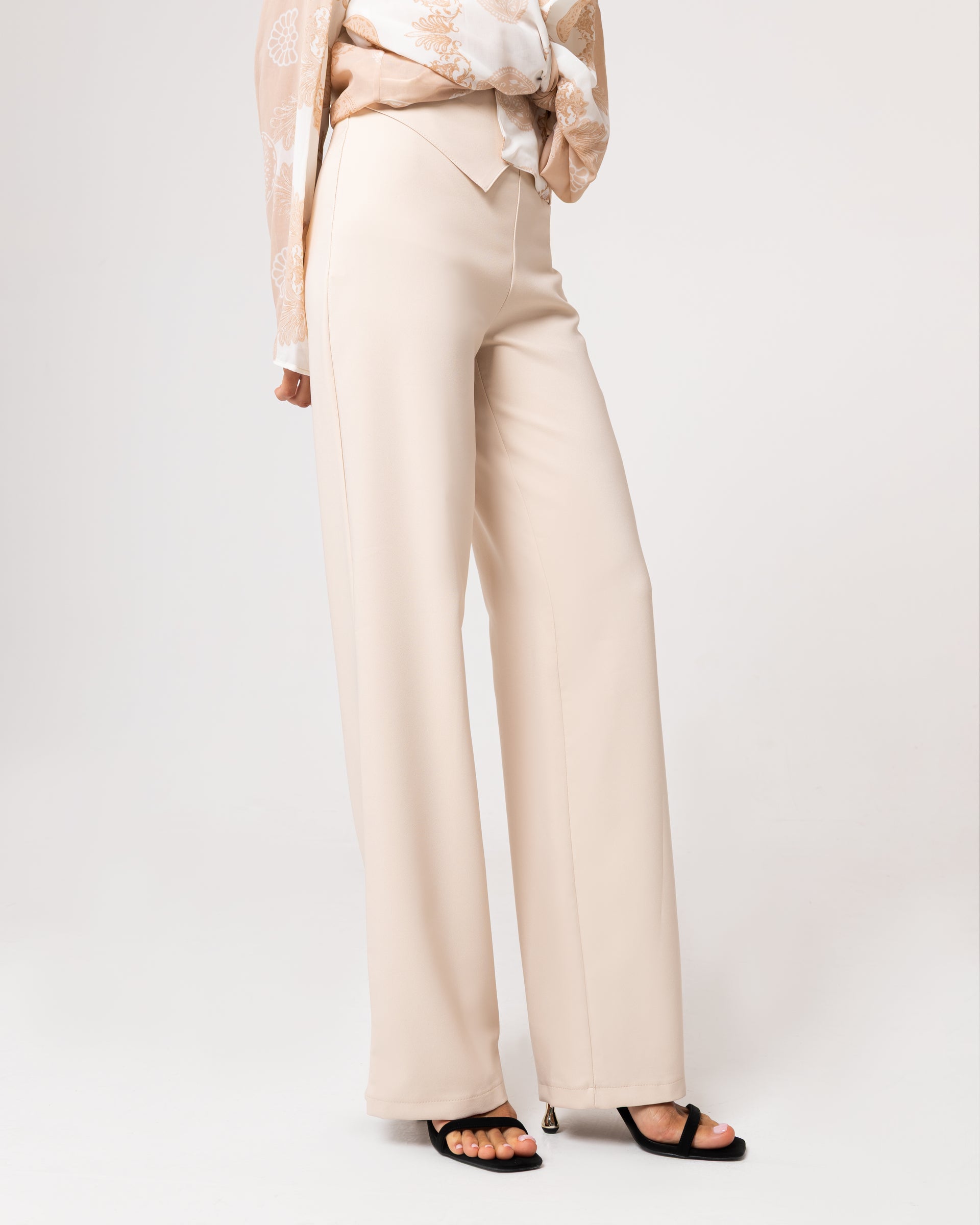 Aurelia Beige Pants
